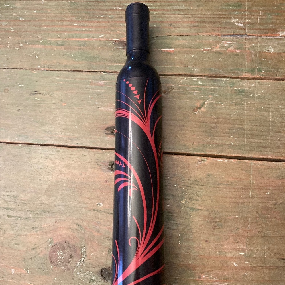 +++NEW! Wine Bottle Umbrella+++ - Picture 4 of 5